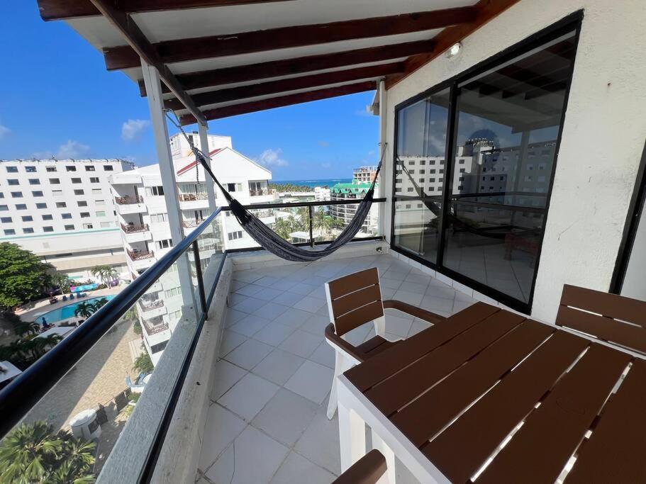 Ferienwohnung Penthouse Con Vista Al Mar Y Balcon San Andrés Exterior foto